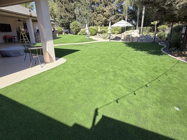 Pro Landscape 75 artificial grass installed